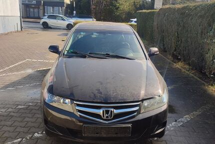 Honda Accord 168.000 km 3.850 &euro; Bergkamen 59192