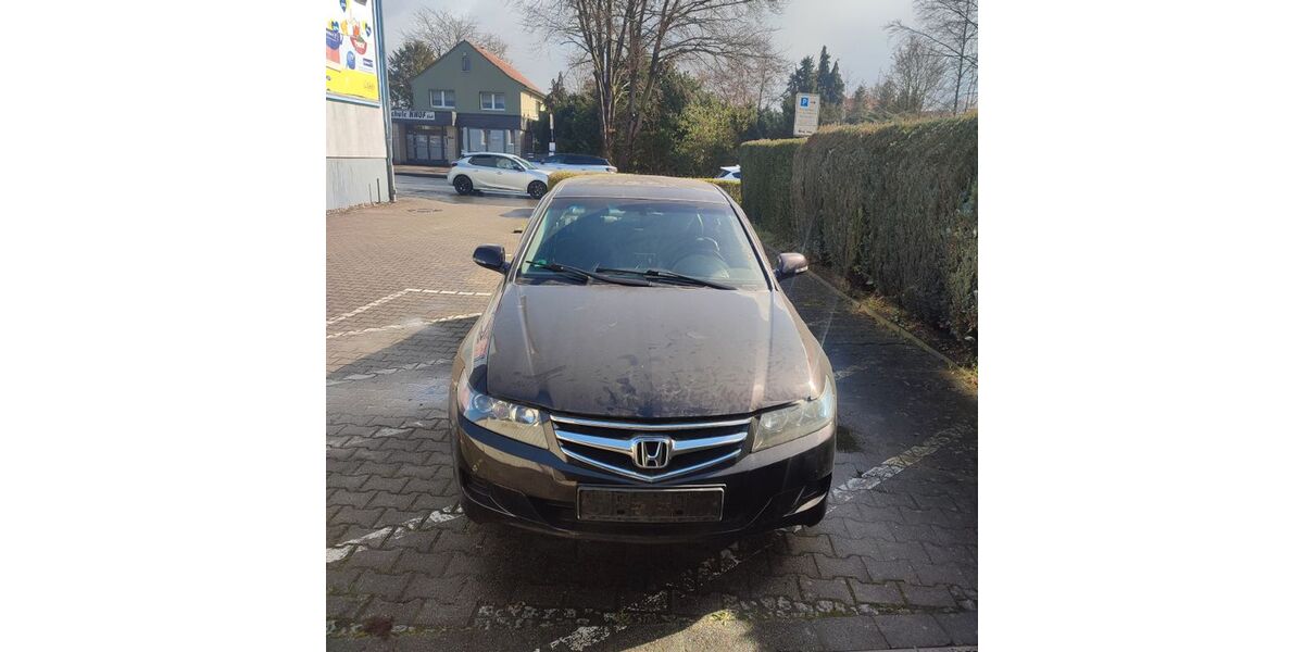 Honda Accord 168.000 km 3.850 &euro; Bergkamen 59192