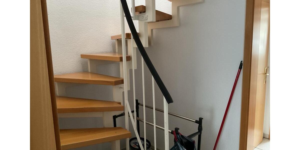 Dachgeschoßwohnung Arnsberg Obereimer - 3 Zimmer, 62 m&sup2;, 129.000&euro; | Angebot:25942177