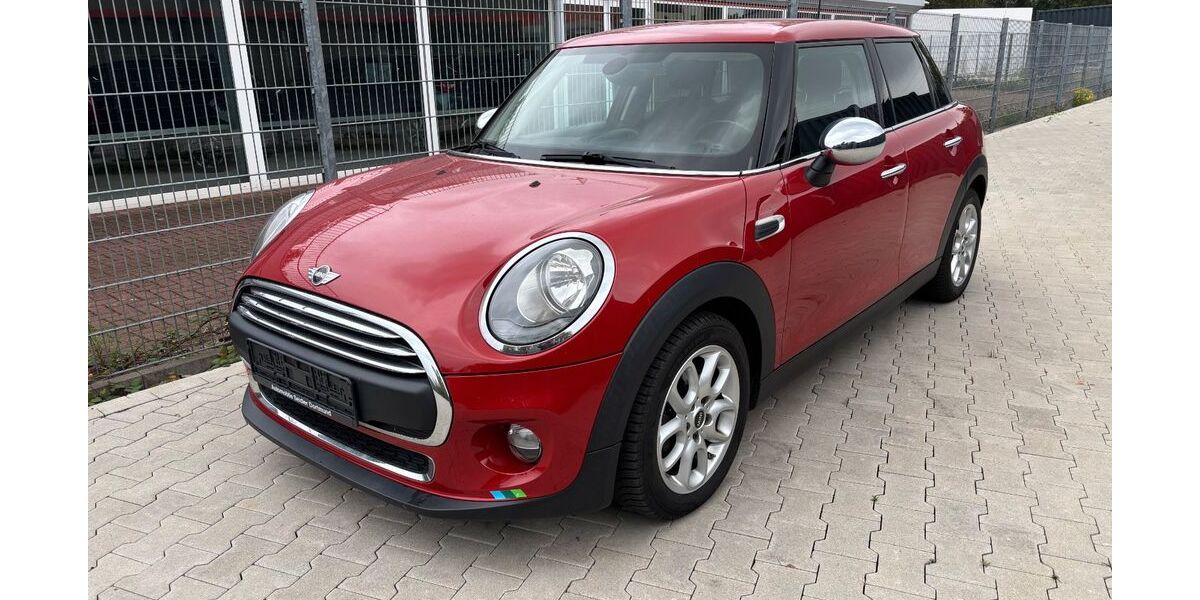 Mini ONE 78.355 km 10.900 &euro; Dortmund 44145