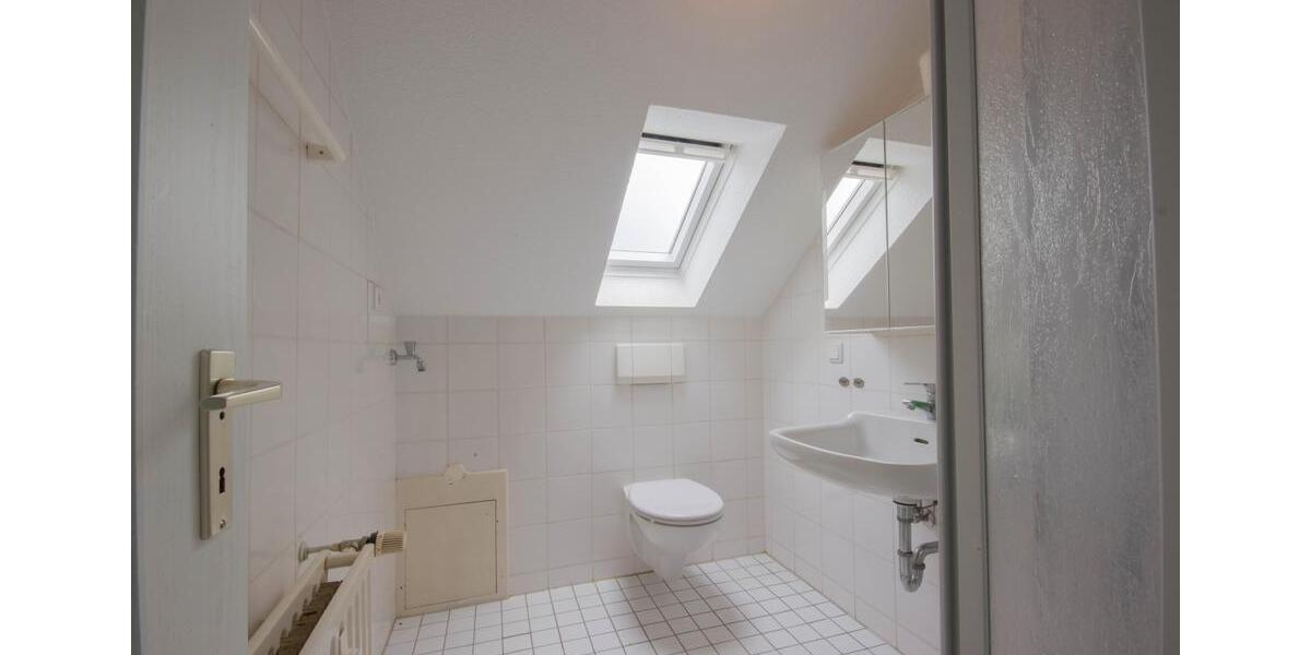 Dachgeschoßwohnung Arnsberg Rusch - 3 Zimmer, 107 m&sup2;, 856&euro; | Angebot:26648396