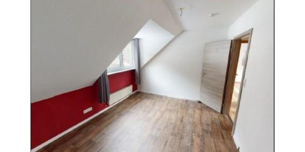 Etagenwohnung Werdohl - 4.5 Zimmer, 108 m&sup2;, 790&euro; | Angebot:25613547