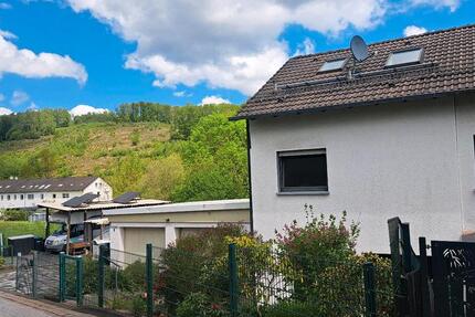 Haus Neuenrade - 4 Zimmer, 156 m&sup2;, 244.000&euro; | Angebot:26907947