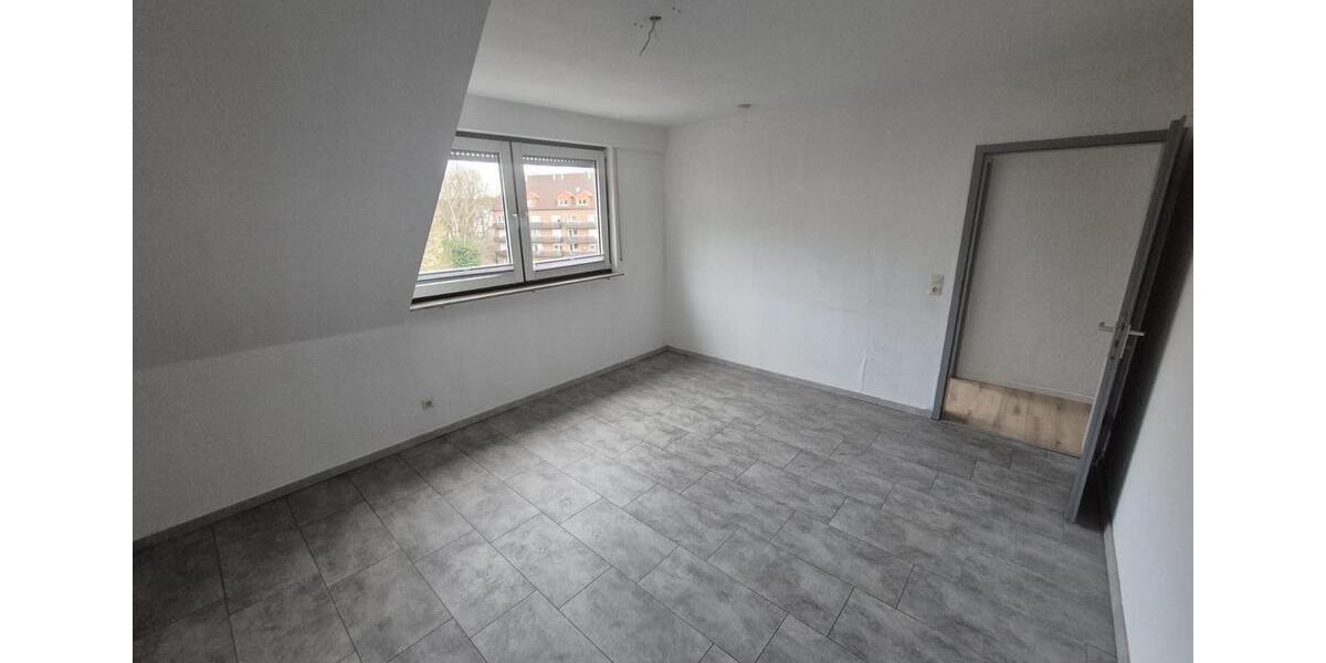 Dachgeschoßwohnung Dortmund Brackel - 3 Zimmer, 963&euro; | Angebot:25723644
