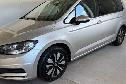 VW Touran 13.670 km 33.990 &euro; Arnsberg 59823