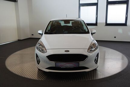 Ford Fiesta 99.800 km 9.650 &euro; Finnentrop - Rönkhausen 57413
