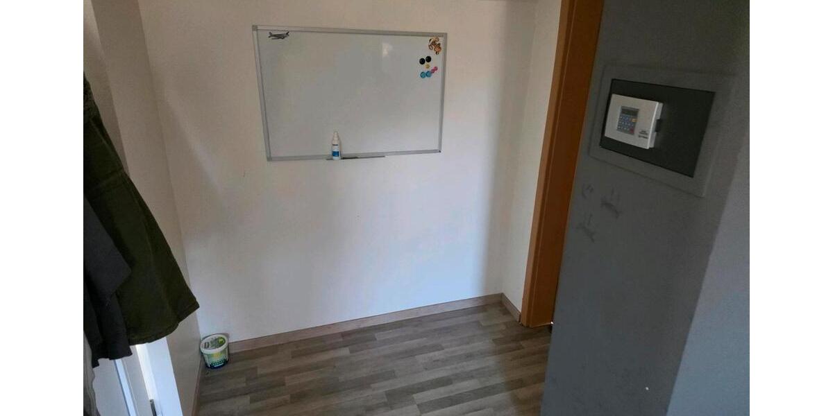 Dachgeschoßwohnung Werl - 4 Zimmer, 75 m&sup2;, 670&euro; | Angebot:26005033