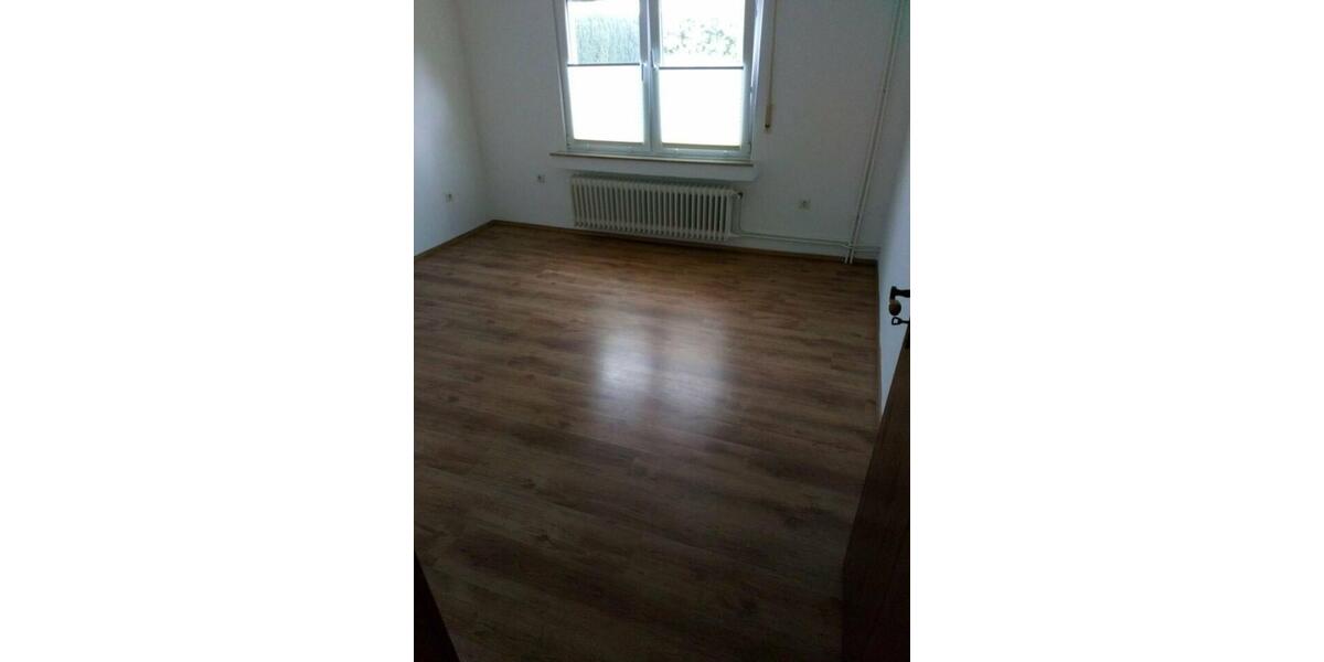 Etagenwohnung Arnsberg - 2 Zimmer, 72 m&sup2;, 580&euro; | Angebot:24841586