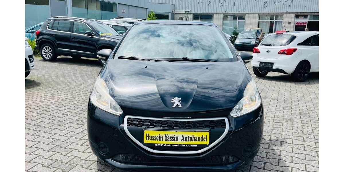 Peugeot 208 139.000 km 3.499 &euro; Dortmund 44147