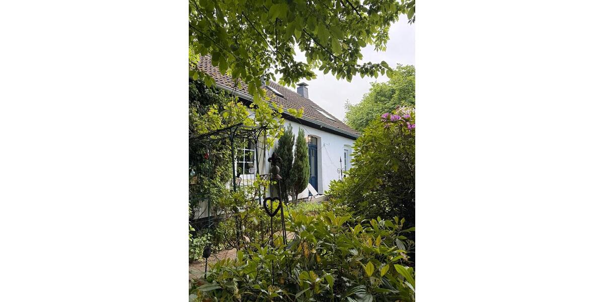 Einfamilienhaus Witten Herbede - 5 Zimmer, 143 m&sup2;, 680.000&euro; | Angebot:25843099