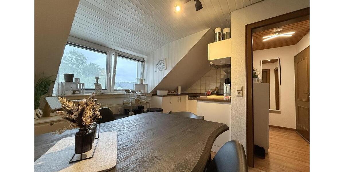 Dachgeschoßwohnung Witten Heven - 3 Zimmer, 61 m&sup2;, 575&euro; | Angebot:26565247
