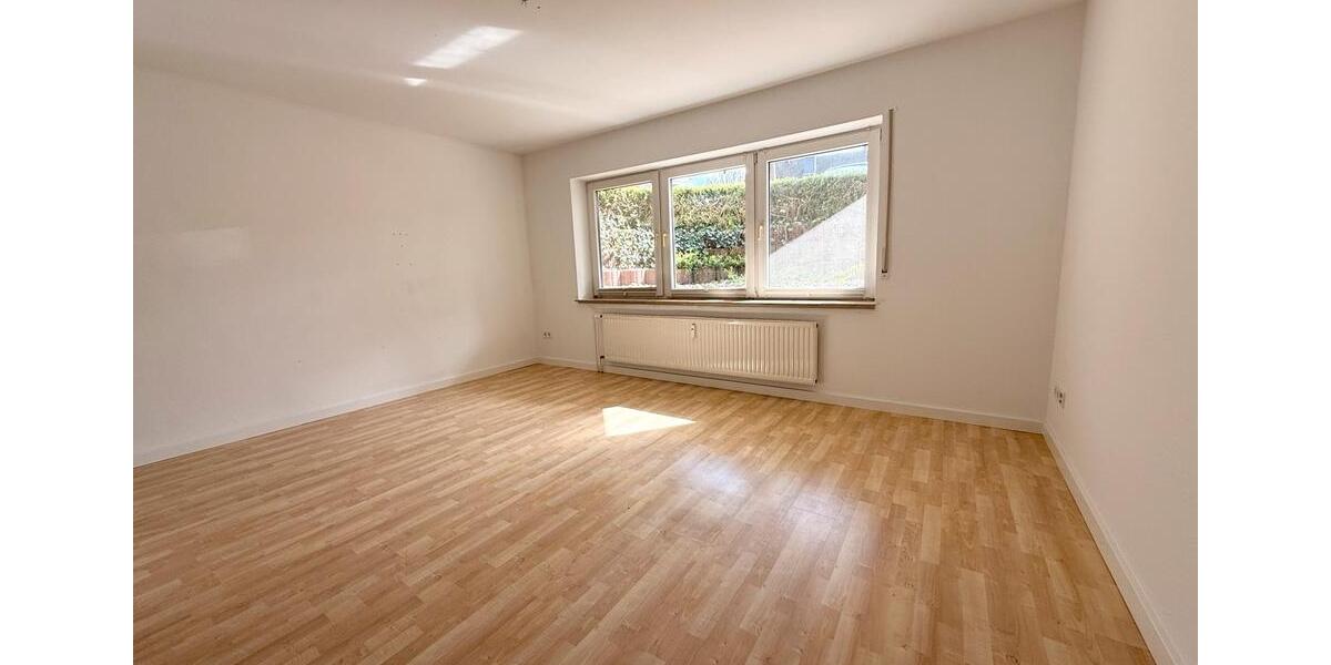 Etagenwohnung Schwerte - 2 Zimmer, 42 m&sup2;, 300&euro; | Angebot:25947673