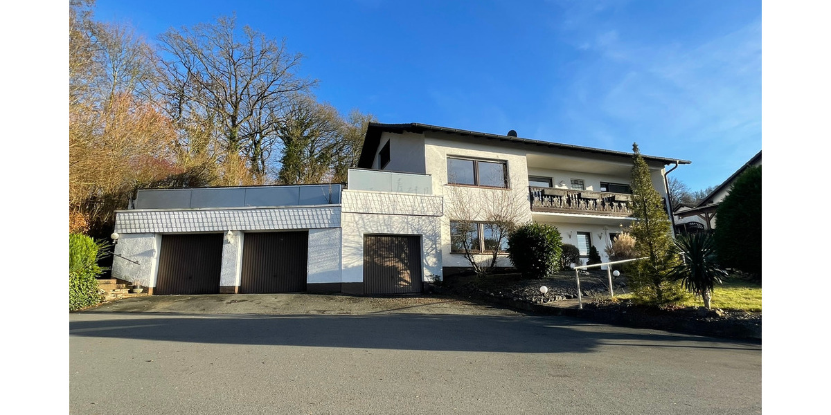 Einfamilienhaus Balve - 1 Zimmer, 243 m&sup2;, 450.000&euro; | Angebot:25703450