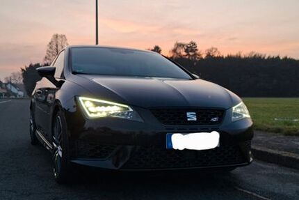 Seat Leon 64.000 km 21.000 &euro; Dortmund 44289