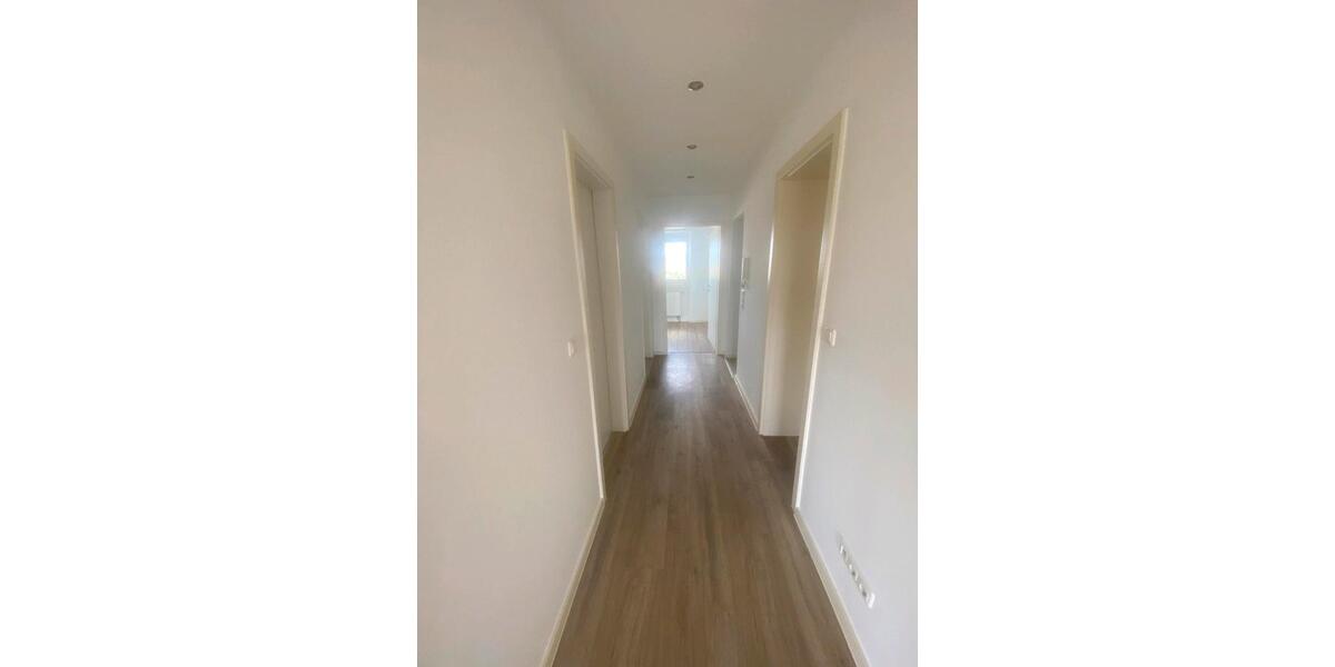 Dachgeschoßwohnung Arnsberg Holzen - 3 Zimmer, 85 m&sup2;, 807&euro; | Angebot:25882195