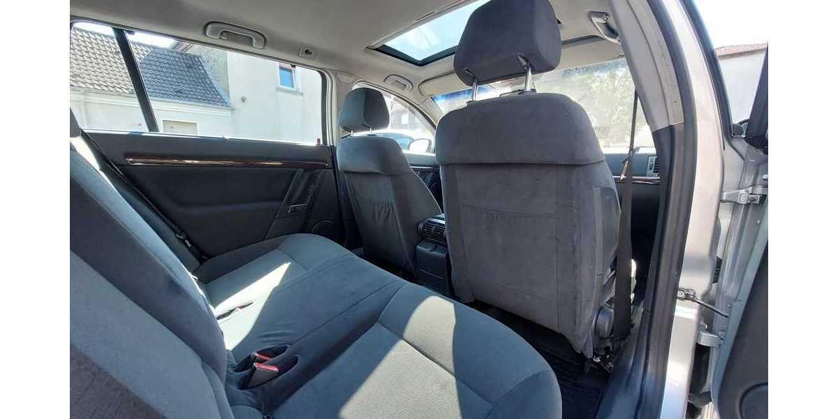 Opel Vectra C Caravan 145.642 km 4.199 &euro; Witten 58454