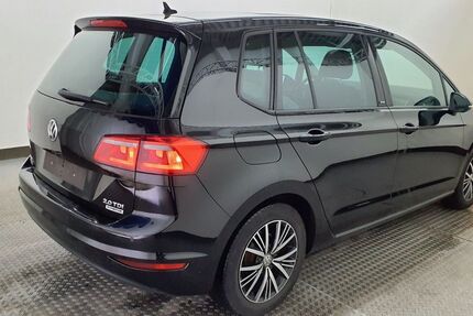 VW Golf 111.500 km 14.990 &euro; Iserlohn 58636