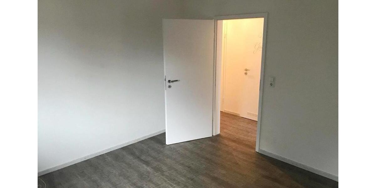 Etagenwohnung Lüdenscheid Staberg - 3 Zimmer, 81 m&sup2;, 172.000&euro; | Angebot:26951465