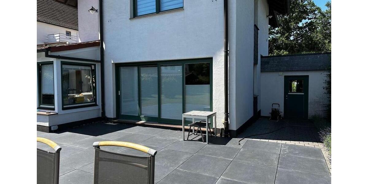 Einfamilienhaus Neuenrade - 8 Zimmer, 234 m&sup2;, 459.000&euro; | Angebot:25831760