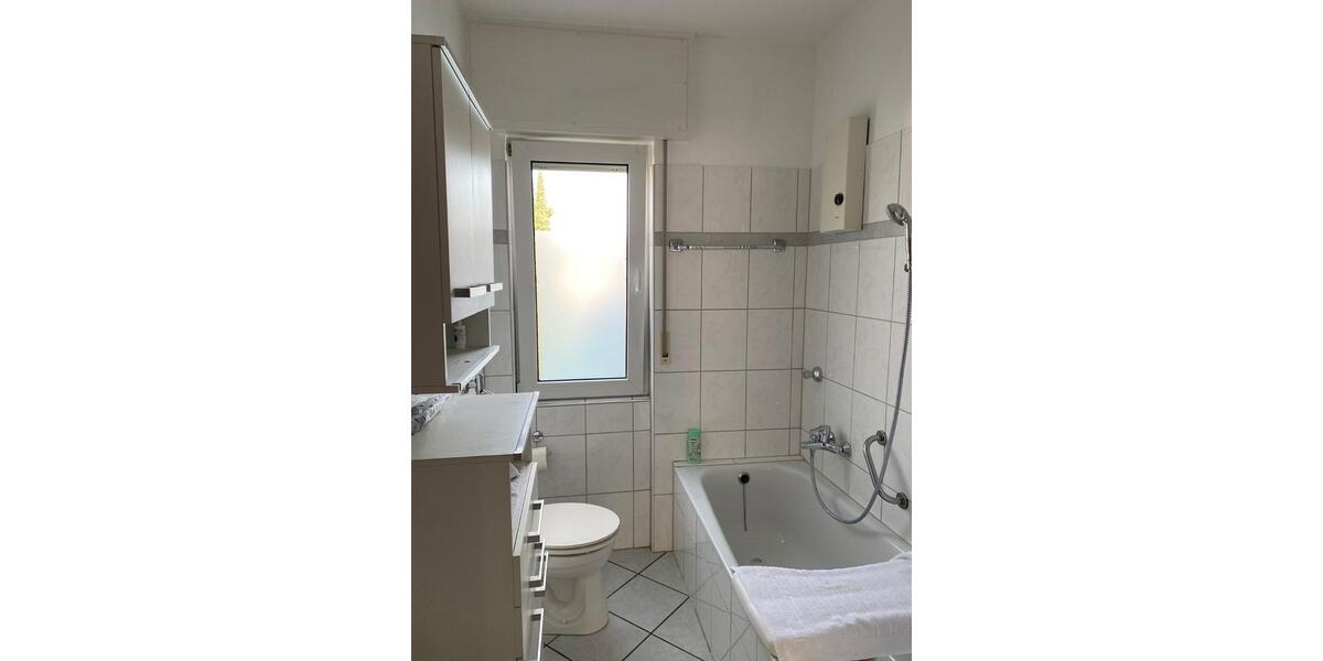Etagenwohnung Breckerfeld - 3 Zimmer, 80 m&sup2;, 990&euro; | Angebot:25457245