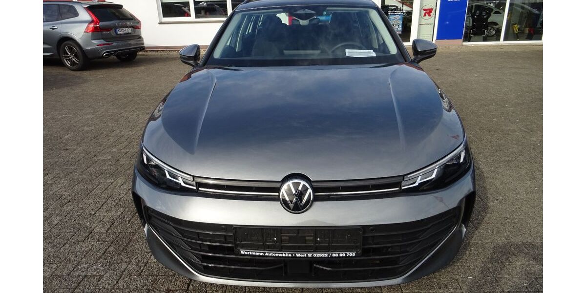 VW Passat Variant 27.887 km 28.850 &euro; Werl 59457