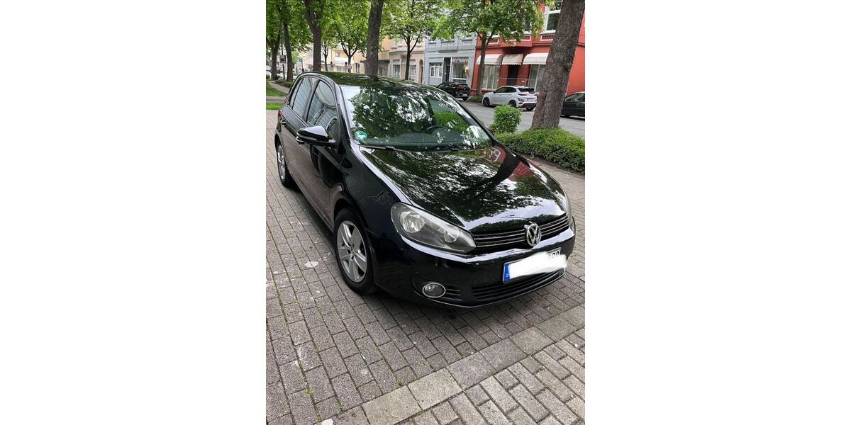 VW Golf 208.000 km 4.500 &euro; Unna 59425