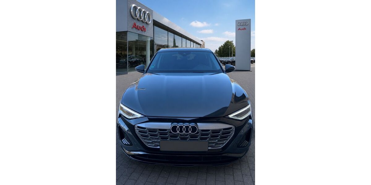 Audi Q8 e-tron 22.000 km 44.500 &euro; Kierspe 58566