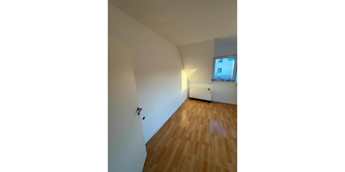Dachgeschoßwohnung Balve - 2 Zimmer, 55 m&sup2;, 420&euro; | Angebot:25256389