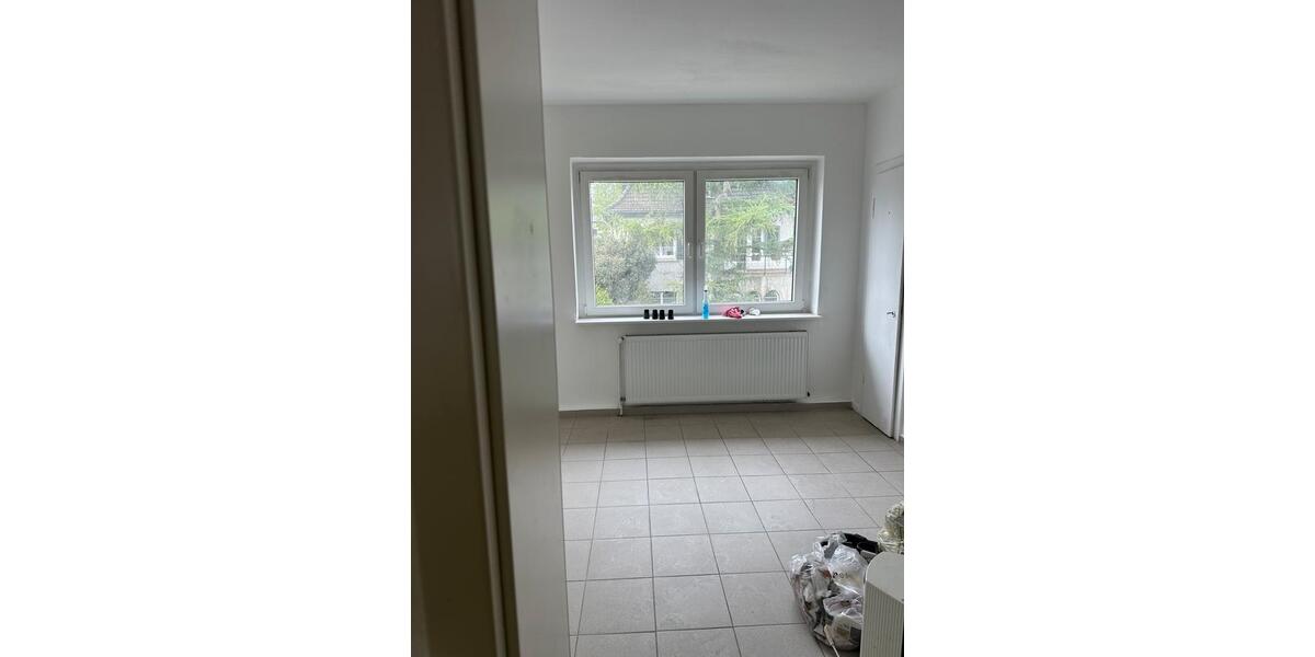 Etagenwohnung Dortmund Eving - 2.5 Zimmer, 70 m&sup2;, 900&euro; | Angebot:26560419