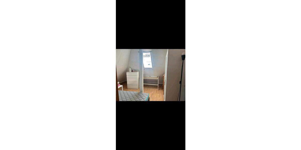 Dachgeschoßwohnung Dortmund Hombruch - 3 Zimmer, 60 m&sup2;, 400&euro; | Angebot:26577526