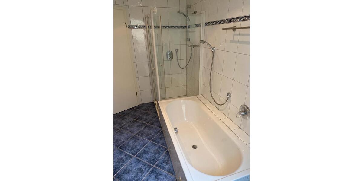 Erdgeschoßwohnung Dortmund Aplerbeck - 2 Zimmer, 100 m&sup2;, 1.200&euro; | Angebot:26648883