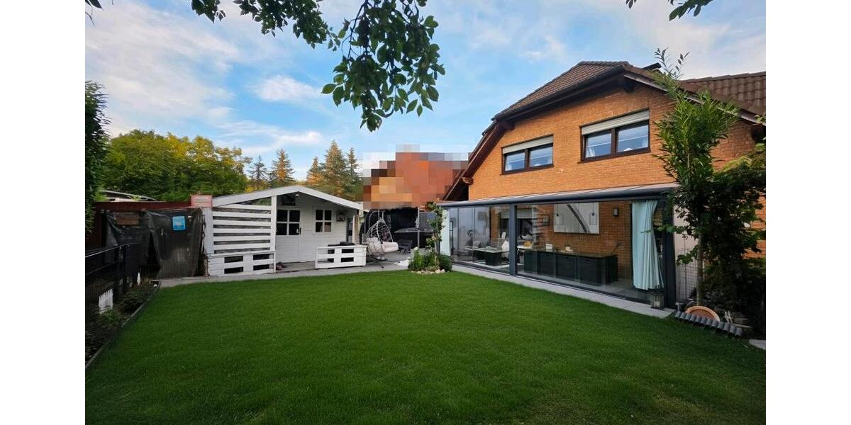 Einfamilienhaus Kierspe - 9 Zimmer, 215 m&sup2;, 529.000&euro; | Angebot:27075117