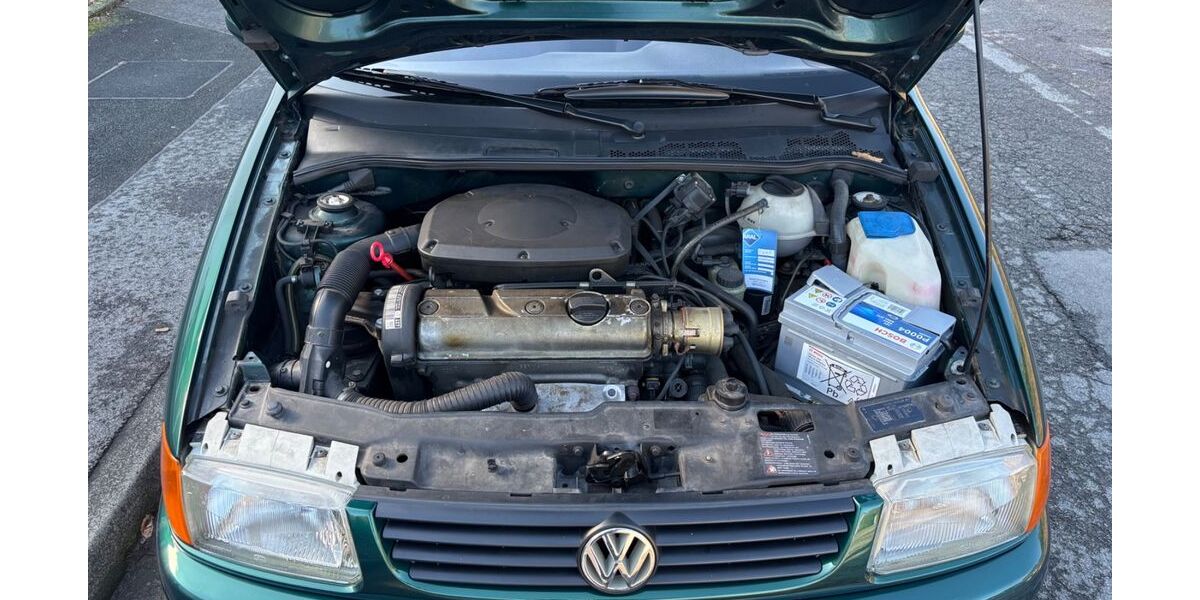 VW Polo 31.947 km 5.900 &euro; Gevelsberg 58285