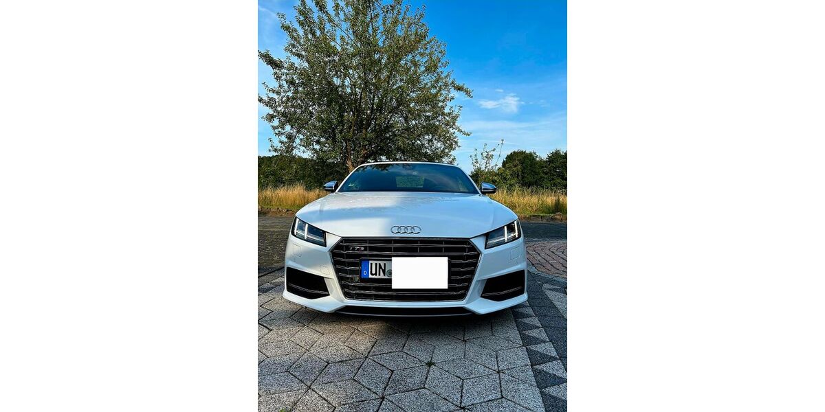 Audi TTS 69.000 km 29.950 &euro; Fröndenberg 58730