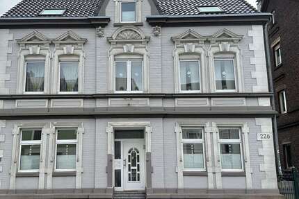 Haus Dortmund Huckarde - 12 Zimmer, 329 m&sup2;, 499.000&euro; | Angebot:24450317