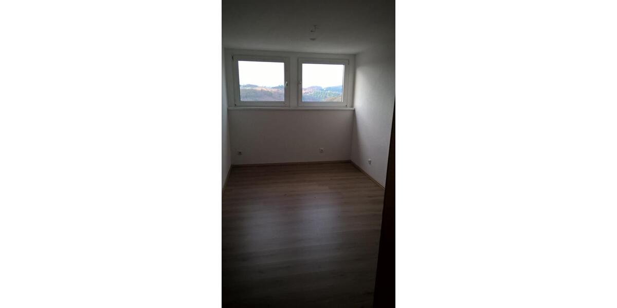 Etagenwohnung Altena - 2 Zimmer, 90 m&sup2;, 620&euro; | Angebot:25221294