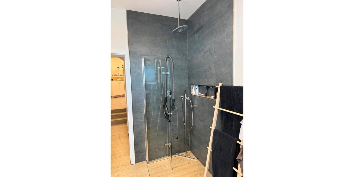 Erdgeschoßwohnung Kamen - 3 Zimmer, 125 m&sup2;, 1.490&euro; | Angebot:25892844