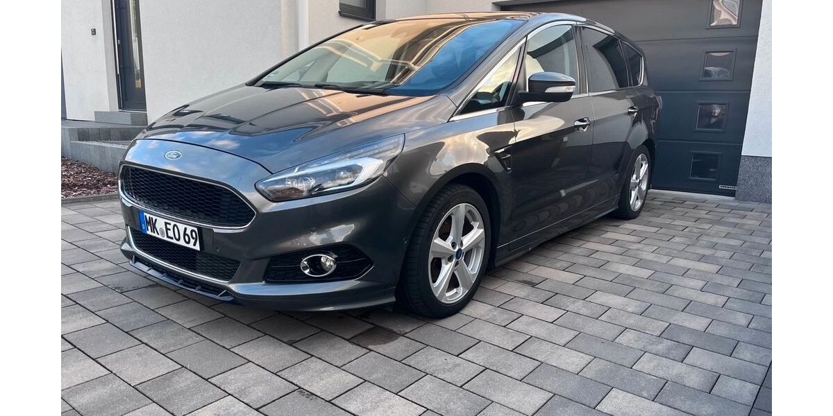 Ford S-Max 193.000 km 10.700 &euro; Iserlohn 58640