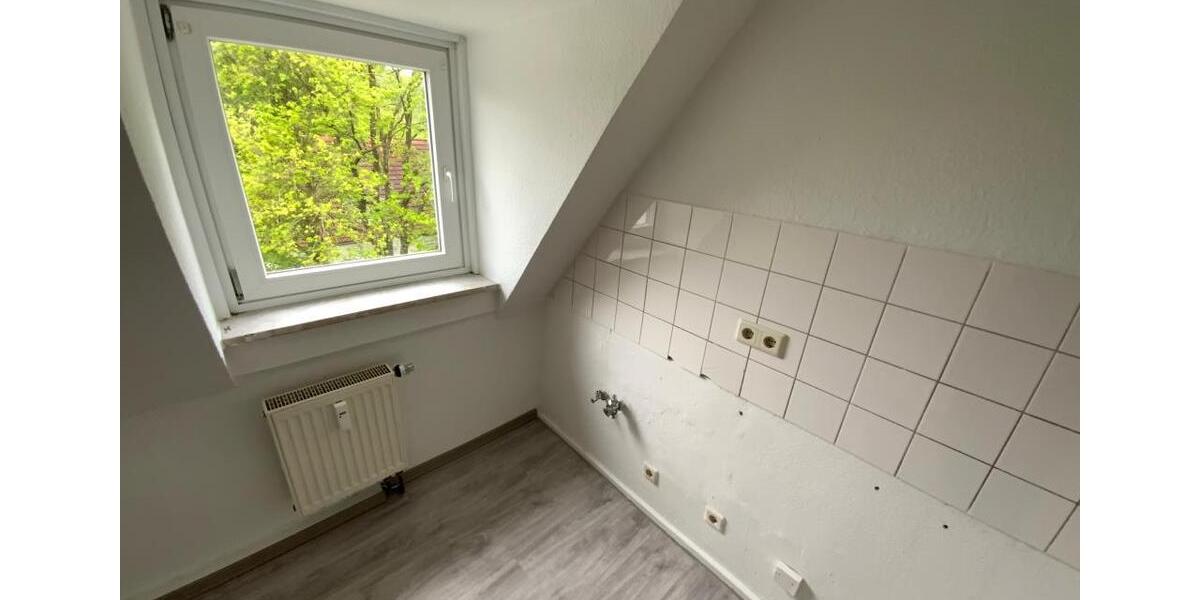Dachgeschoßwohnung Plettenberg - 3 Zimmer, 38 m&sup2;, 339&euro; | Angebot:26545841