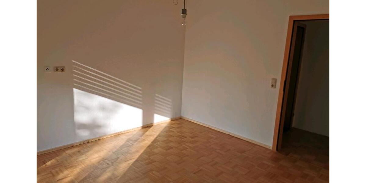 Terrassenwohnung Lüdenscheid - 2 Zimmer, 80 m&sup2;, 620&euro; | Angebot:26639575