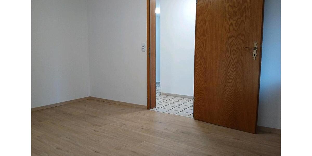 Erdgeschoßwohnung Arnsberg Rusch - 3 Zimmer, 53 m&sup2;, 450&euro; | Angebot:25146682