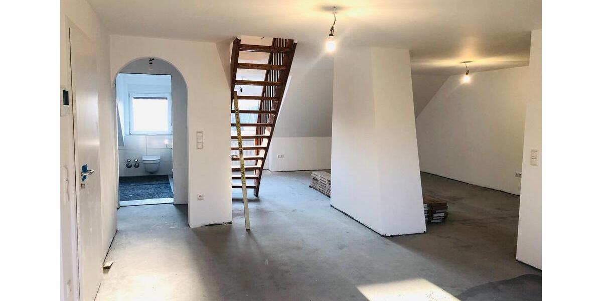 Dachgeschoßwohnung Dortmund Eving - 4.5 Zimmer, 115 m&sup2;, 1.100&euro; | Angebot:25934330