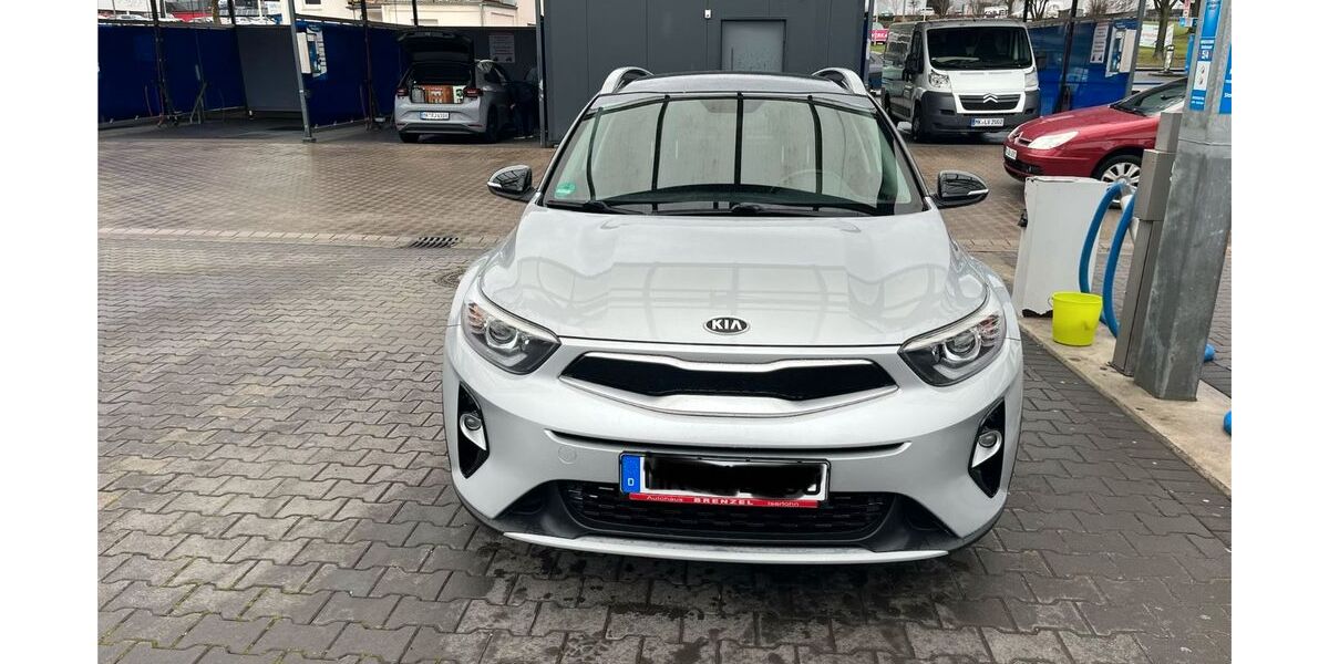 Kia Stonic 60.000 km 11.400 &euro; Iserlohn 58644