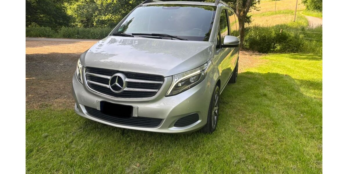 Mercedes-Benz V 220 235.000 km 26.500 &euro; Lüdenscheid 58513