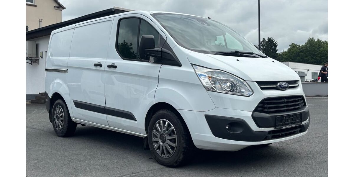Ford Transit Custom 159.225 km 8.950 &euro; Arnsberg 59823
