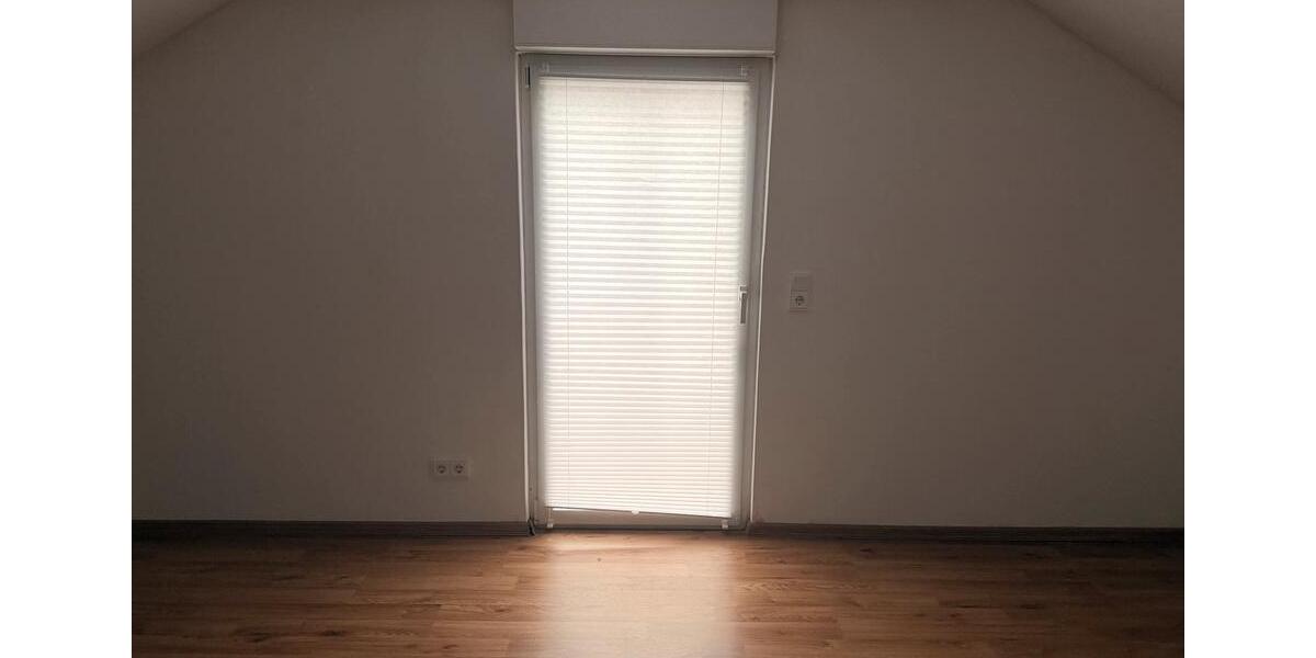 Dachgeschoßwohnung Plettenberg - 2 Zimmer, 60 m&sup2;, 550&euro; | Angebot:25366823