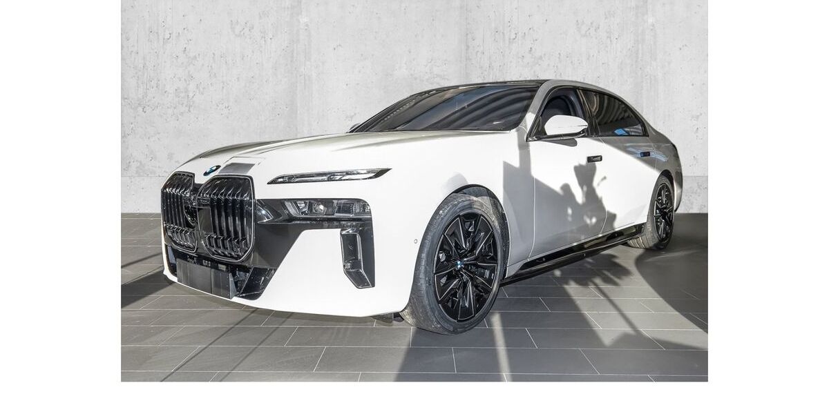 BMW i7 8.500 km 111.950 &euro; Iserlohn 58636