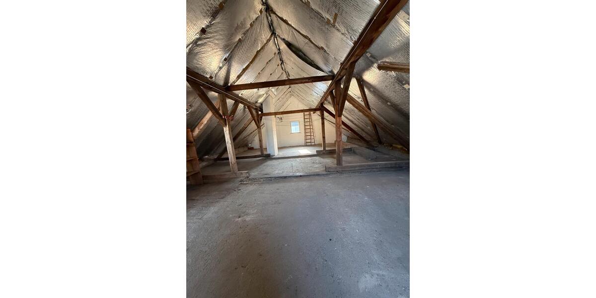 Einfamilienhaus Altena - 5 Zimmer, 120 m&sup2;, 1.300&euro; | Angebot:25657666