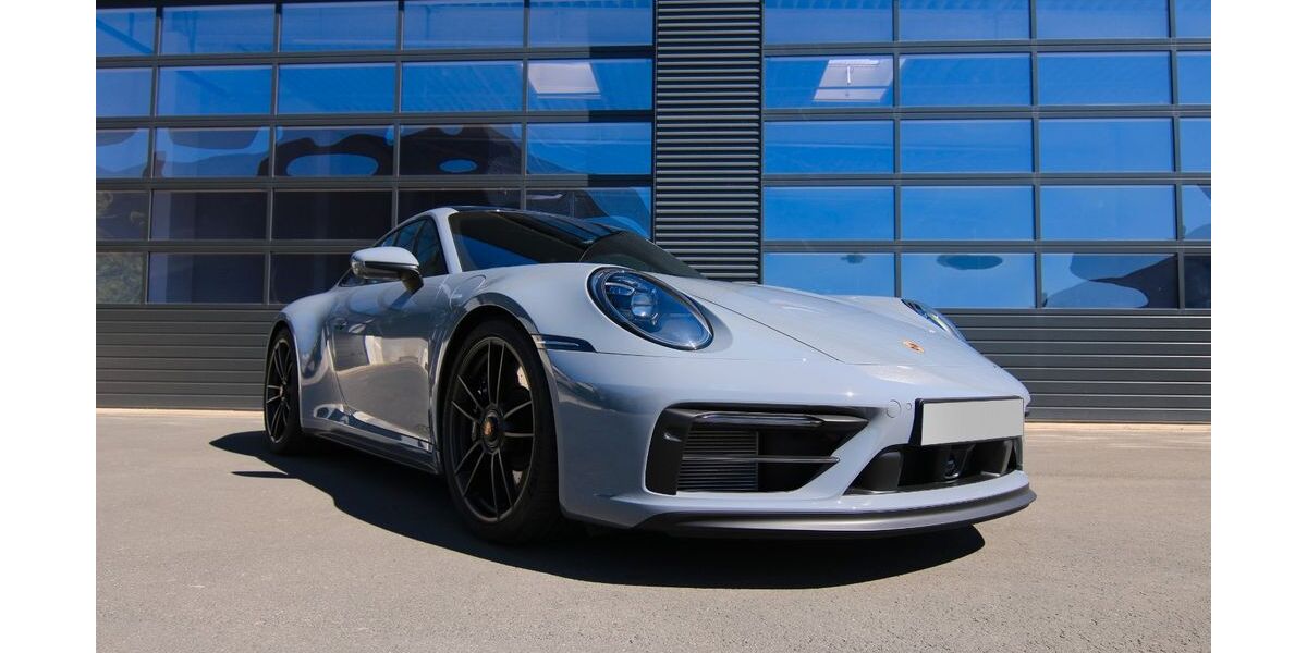 Porsche 992 5.700 km 163.992 &euro; Sundern 59846