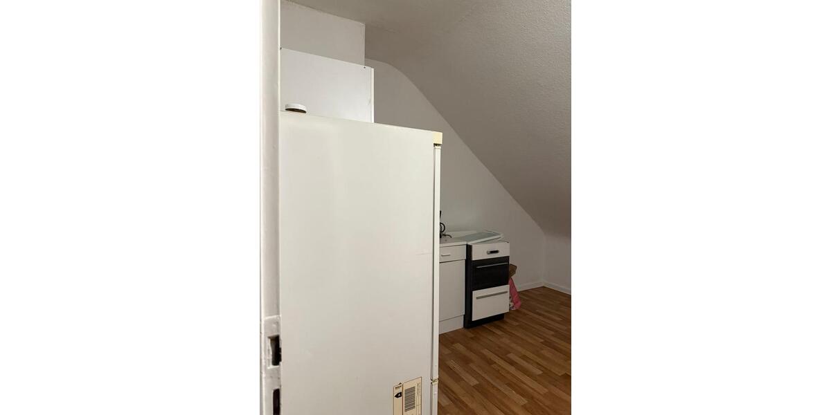 Dachgeschoßwohnung Hagen Hagen-Mitte - 2.5 Zimmer, 63 m&sup2;, 320&euro; | Angebot:26596482